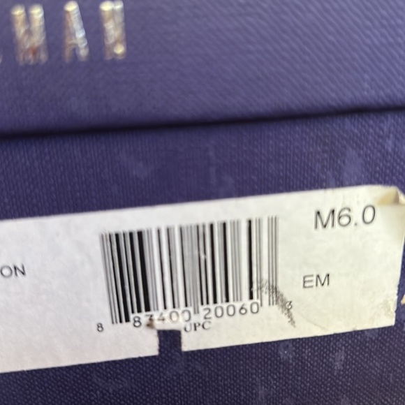 Stuart weitzman “Expressley” Rainbow Python Heels Sz 6 in store tried on cond* - Picture 10 of 10